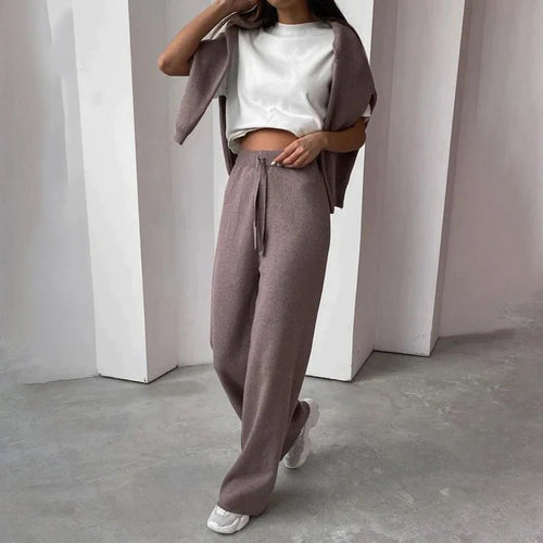 Bella Women's Sweater Set | Chic Elegance, Comfortable Fit 1