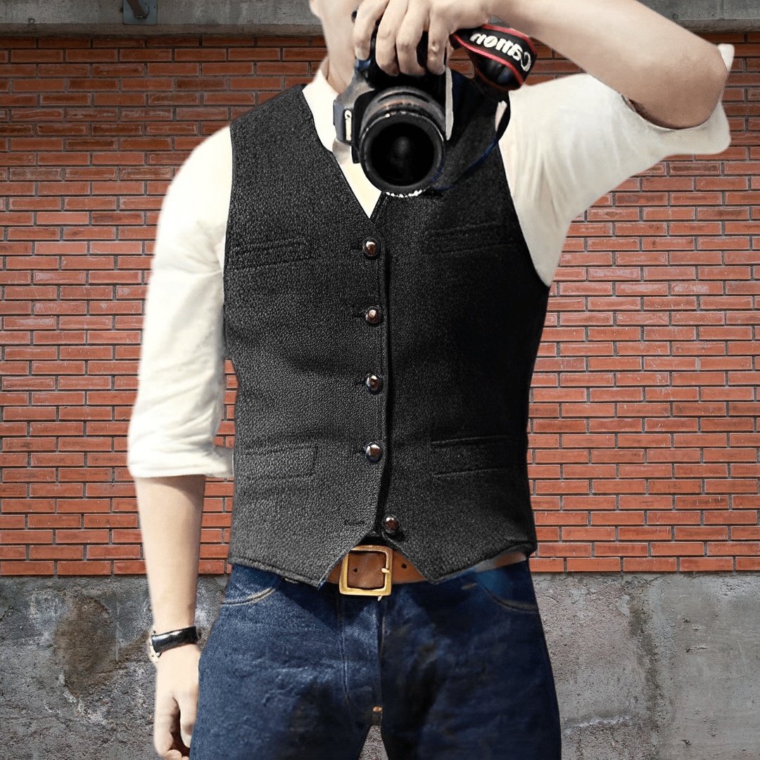 Cade Men's Vest | Soft Wool, Elegant Design 2