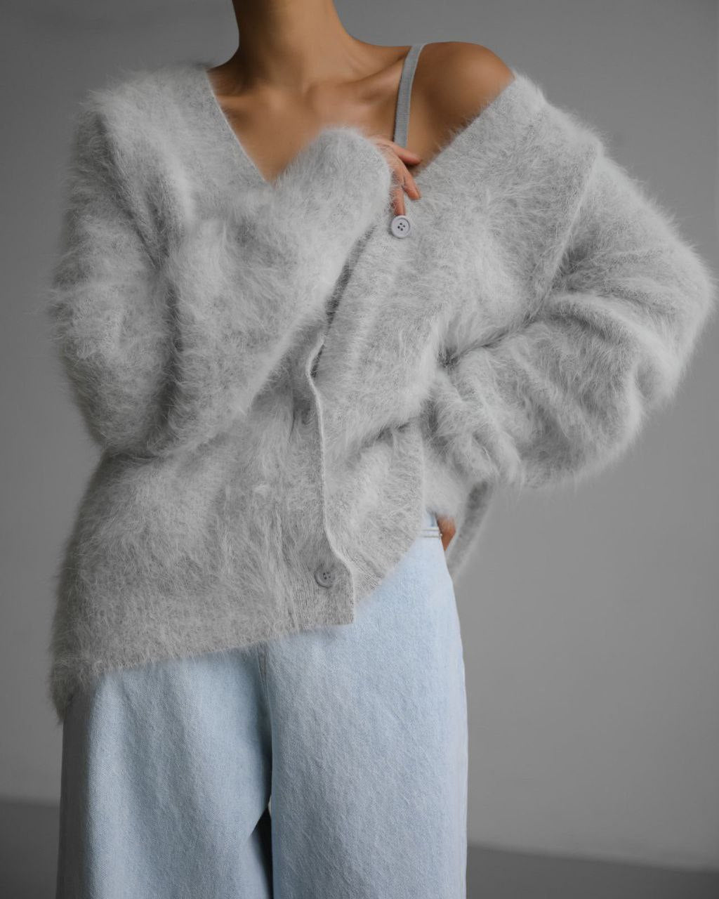 Cassey Women's Cardigan | Relaxed Fit, Elegant Design 2