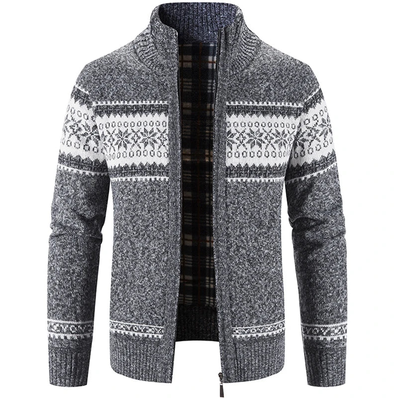 Cortez Men's Cardigan | Scandinavian Design, Versatile Style 3