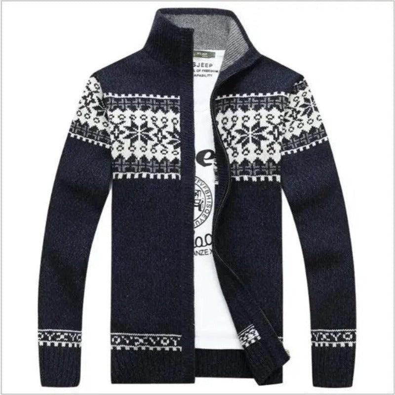 Cortez Men's Cardigan | Scandinavian Design, Versatile Style 5