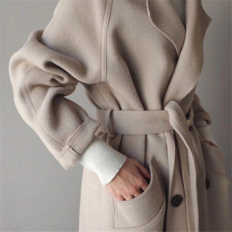 Ivy Women's Wool Coat | Soft Fabric, Elegant Design 2