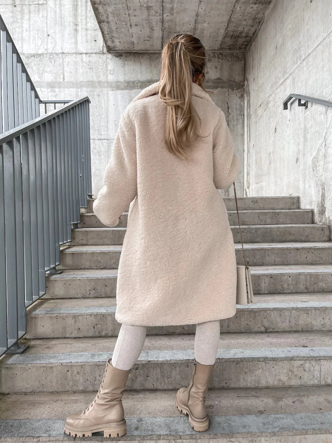 Mika Women's Winter Coat | Fine Wool, Elegant Design 3