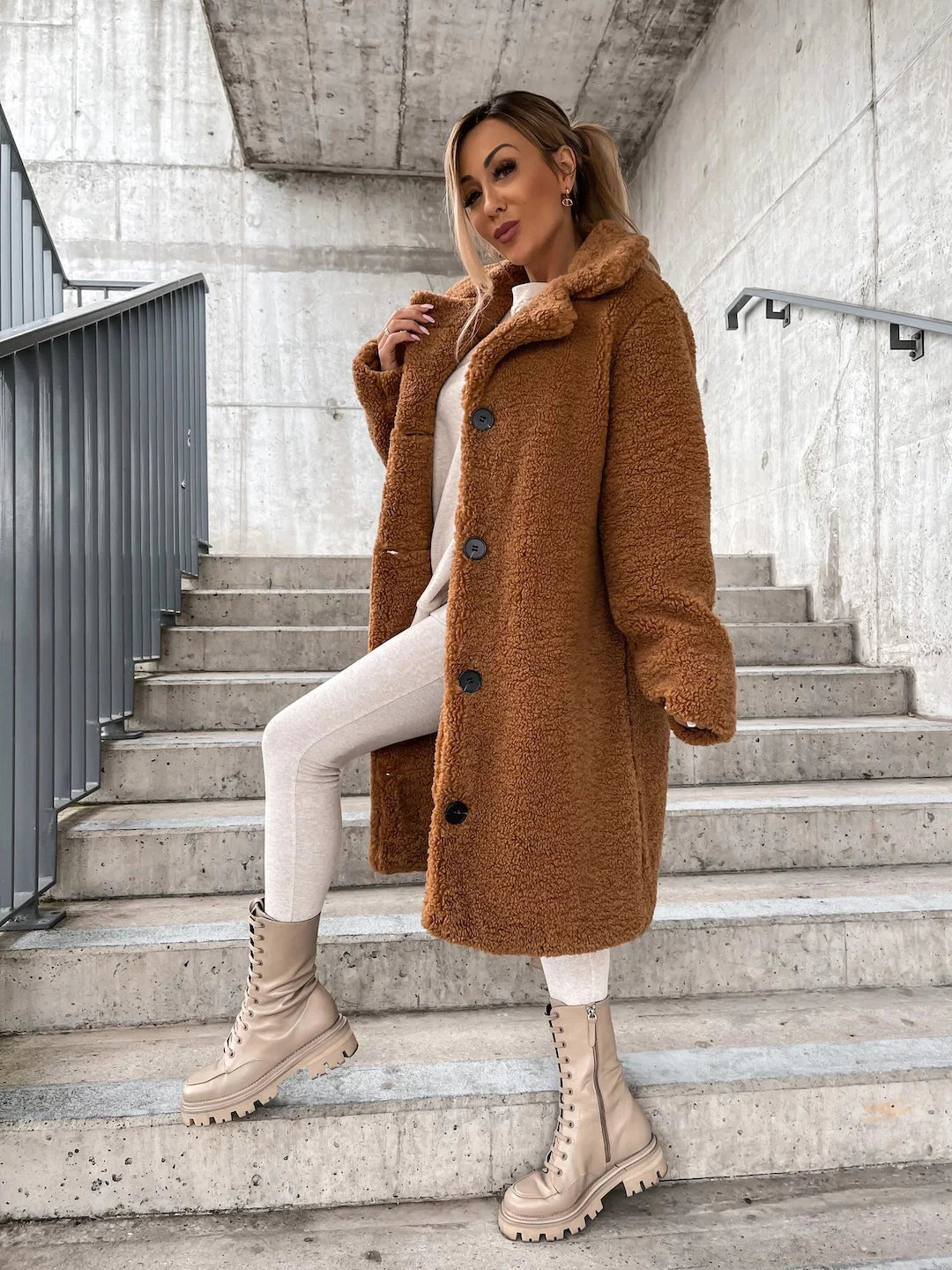 Mika Women's Winter Coat | Fine Wool, Elegant Design 8