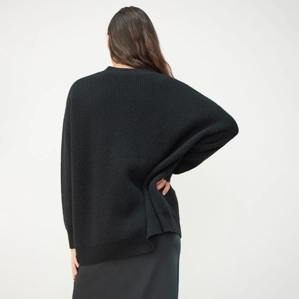 Oli Women's Cardigan | Oversized, Feather-Light Comfort 4
