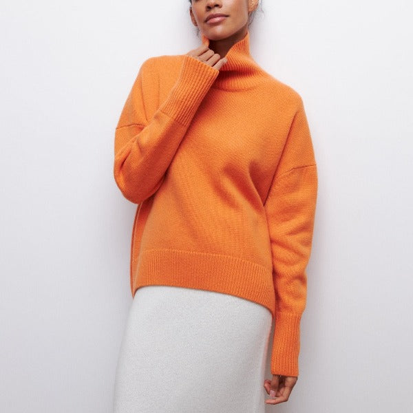Pavé Women's Sweater Vest | Elegant Design with Stand-Up Collar 2