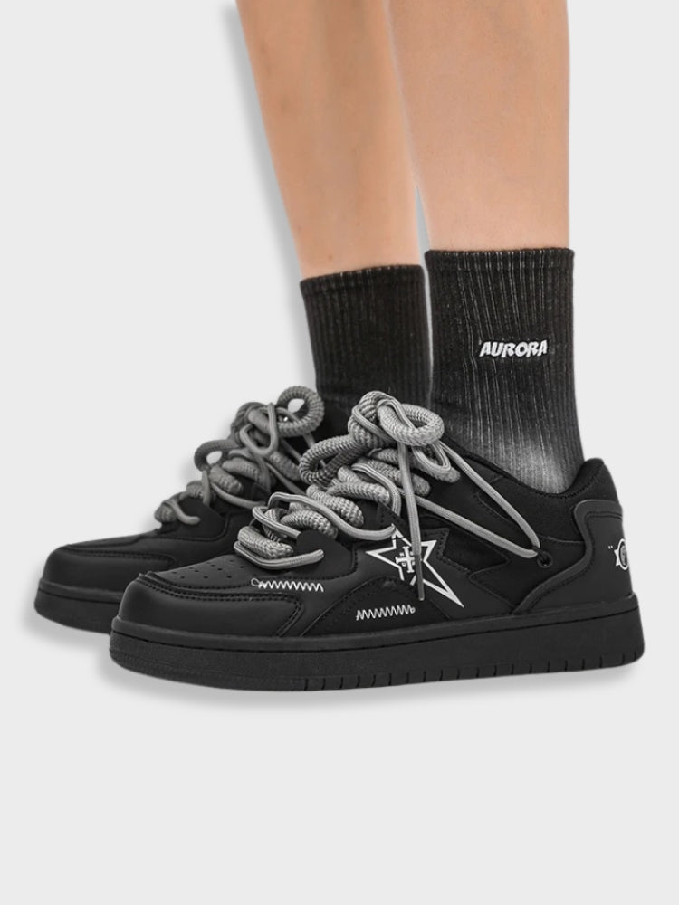 Sleek Unisex Sneakers | Trendy Streetwear Style, Comfortable Fit 3